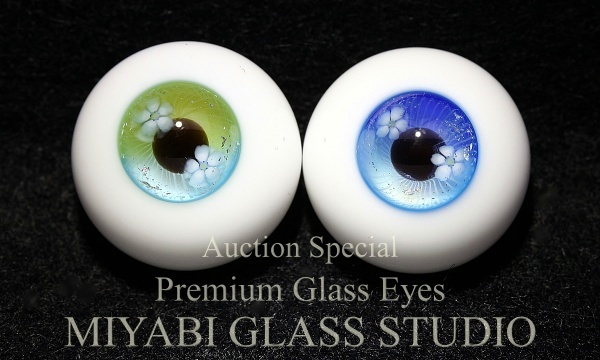 MIYABI GLASS STUDIO　季節限定　ネモフィラアイ　銀箔散 16ミリ オッドアイ　SC-4417_画像1