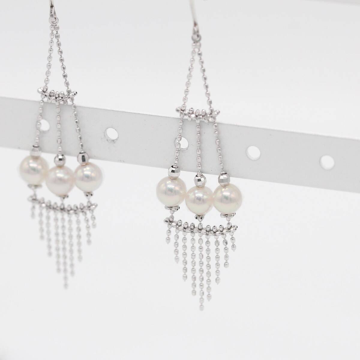 【極美品】天然パール 4.9mm K18WG ホワイトゴールド ピアス 18金 アクセサリー ジュエリー A03690