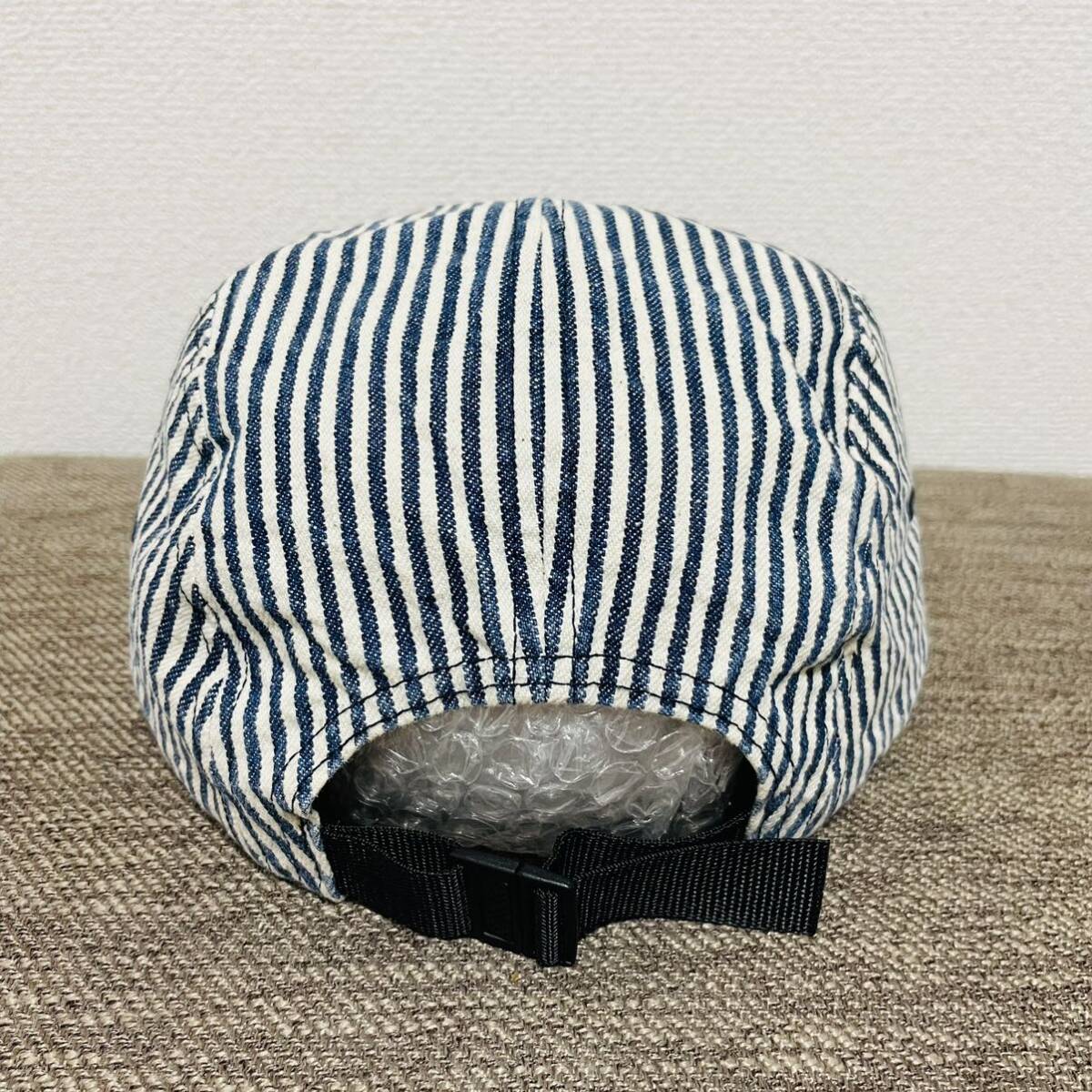 ほぼ新品 Supreme Denim Camp Cap Indigo Stripe Free 18ss 2018年 ストライプインディゴ デニム キャンプ キャップ ボックスロゴの画像4