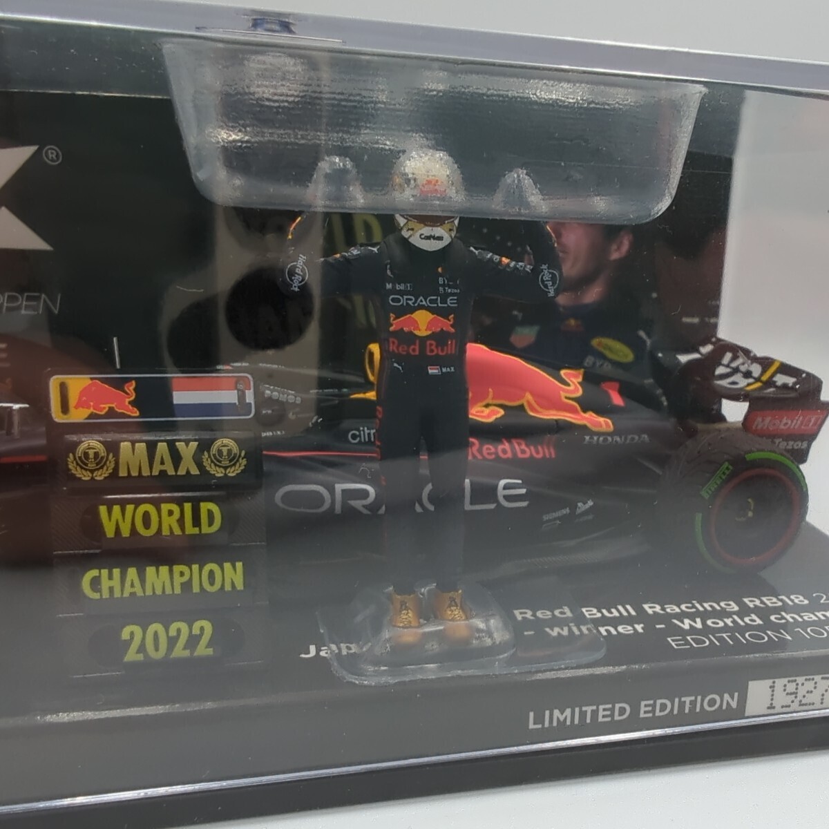 特注 1/43 ミニチャンプス レッドブル RB18 F1 2022 日本GP Winner ワールドチャンピオン マックス フェルスタッペン ショップ 特注 PMAの画像6