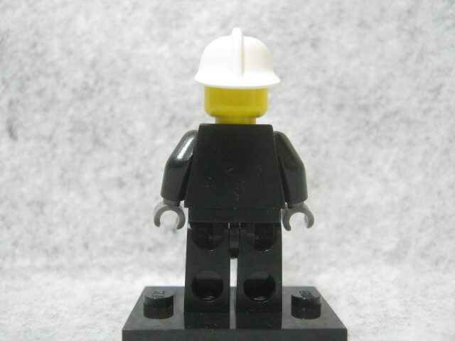 凸レゴ凸　ミニフィグ　cty020　消防士　◆シティ　消防_画像2