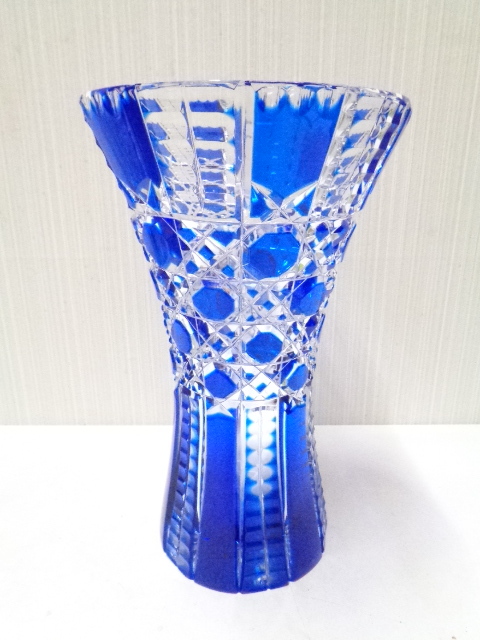 【未使用品】 BOHEMIA ボヘミアガラス クリスタル 切子 花瓶 ケース入り_画像3