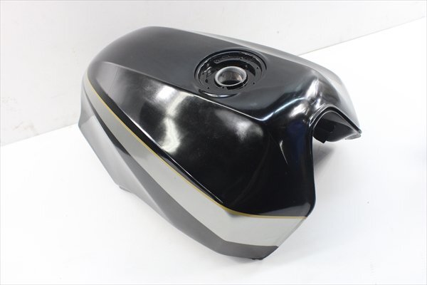 1 jpy start :GPZ900R[16 gasoline tank * exterior . large damage less inside part is seen range . rust less ] inspection GPZ750R}G