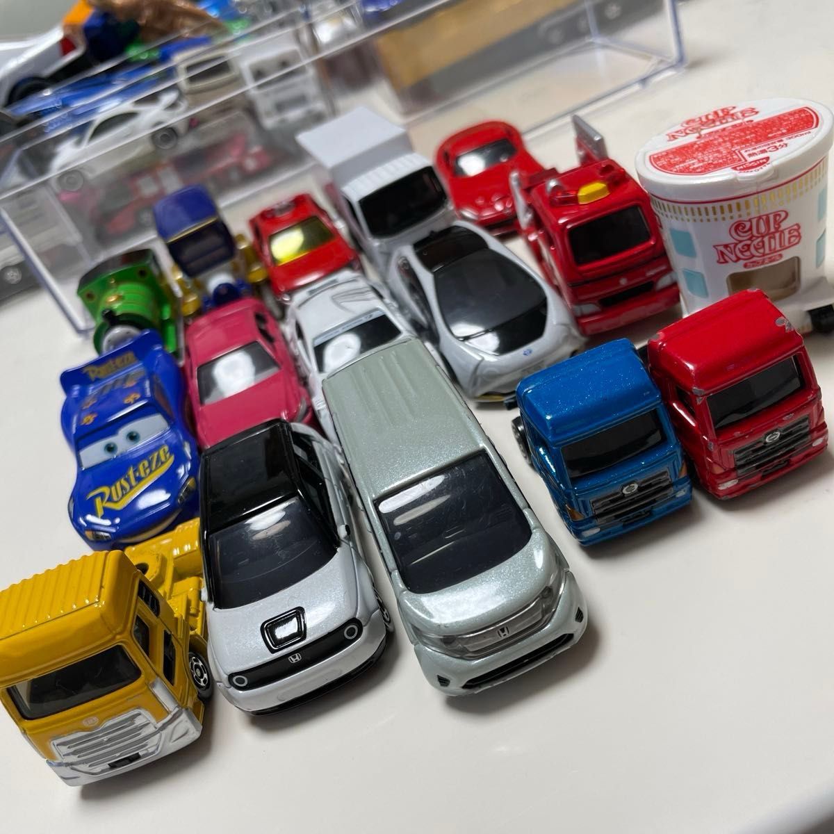 使用品】トミカ 100台セット まとめ売り|Yahoo!フリマ(旧 使用品】トミカ 100台セット まとめ売り|Yahoo!フリマ(旧