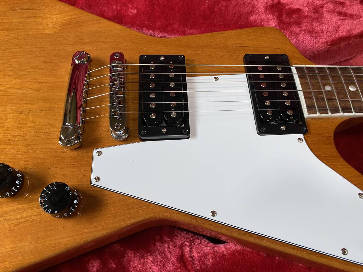 Gibson 70s Explorer -Antique Natural- 2023年製 美品です。の画像7