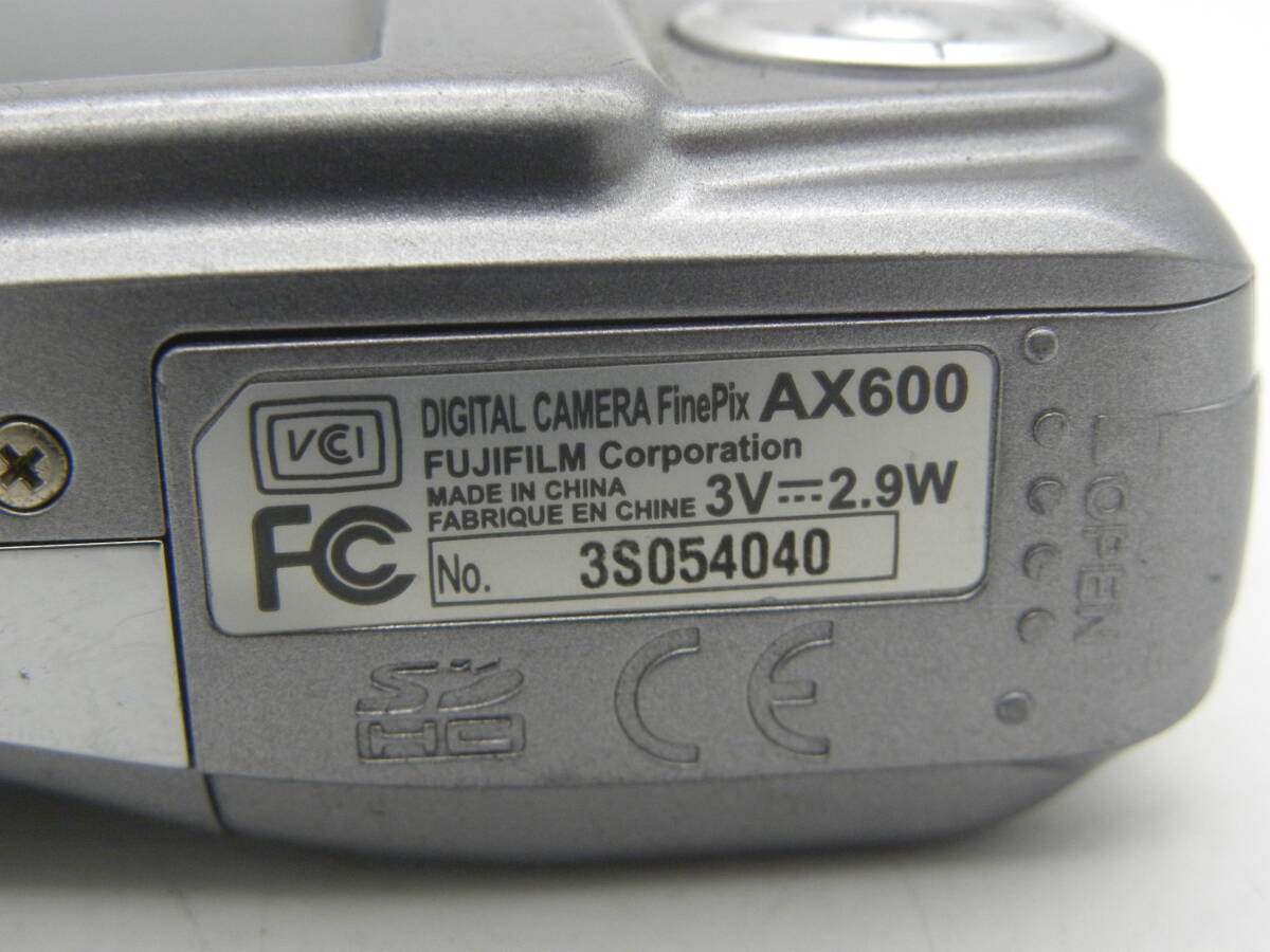 FUJIFILM 富士フイルム　FinePix AX600 コンパクトデジタルカメラ　通電動作確認OK　■6726_画像9