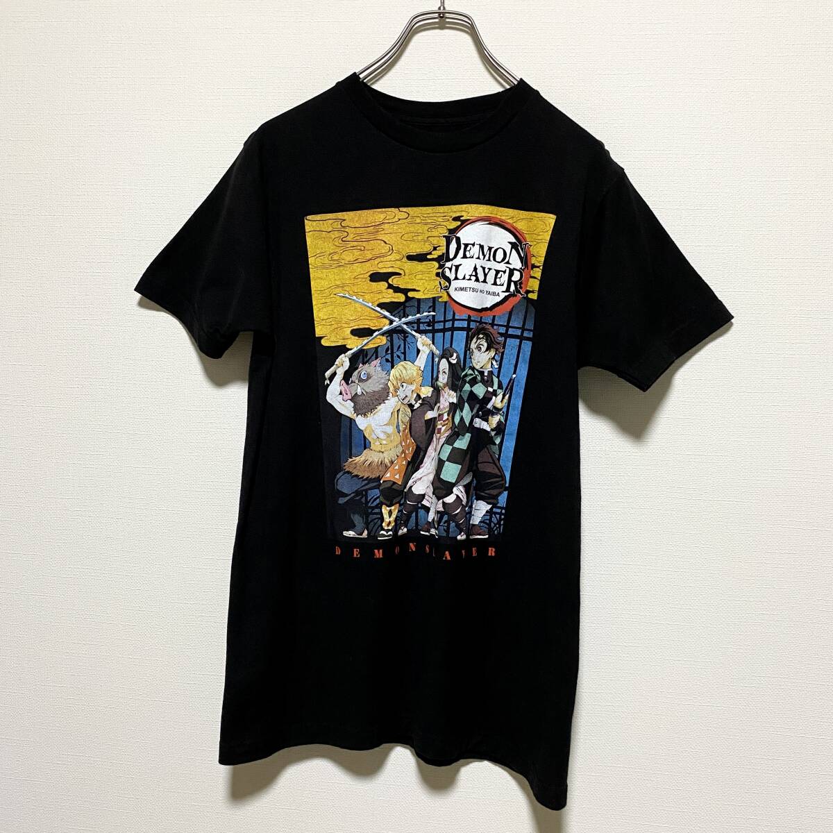 アメリカ古着　鬼滅の刃　半袖　Tシャツ　Demon slayer　Mサイズ　コットン　メキシコ製　【I56】