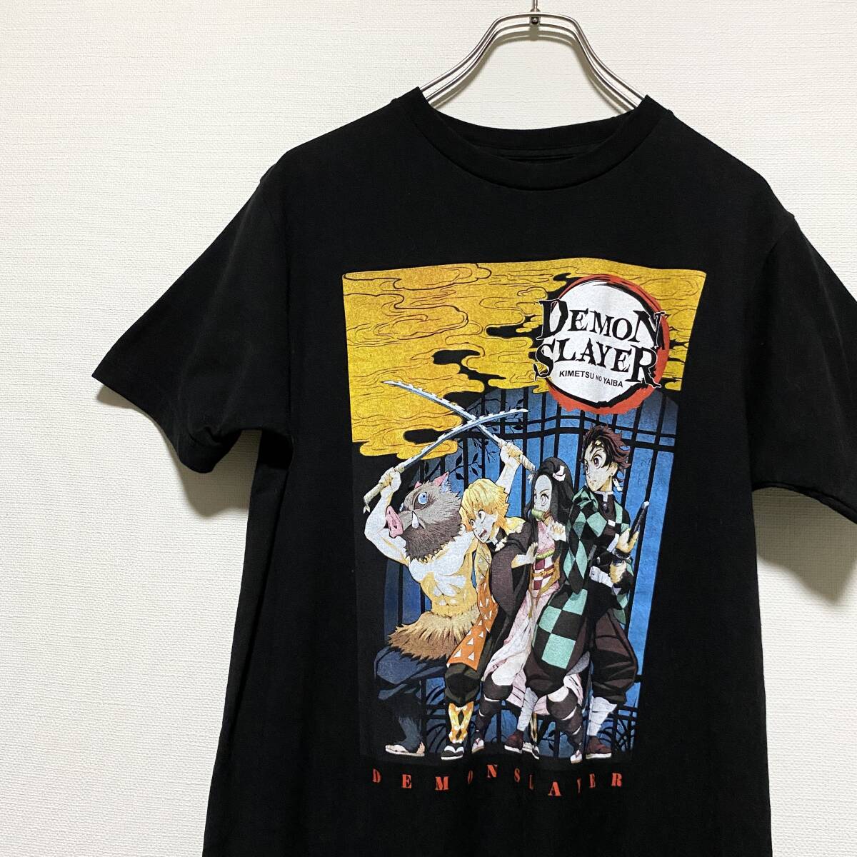 アメリカ古着　鬼滅の刃　半袖　Tシャツ　Demon slayer　Mサイズ　コットン　メキシコ製　【I56】