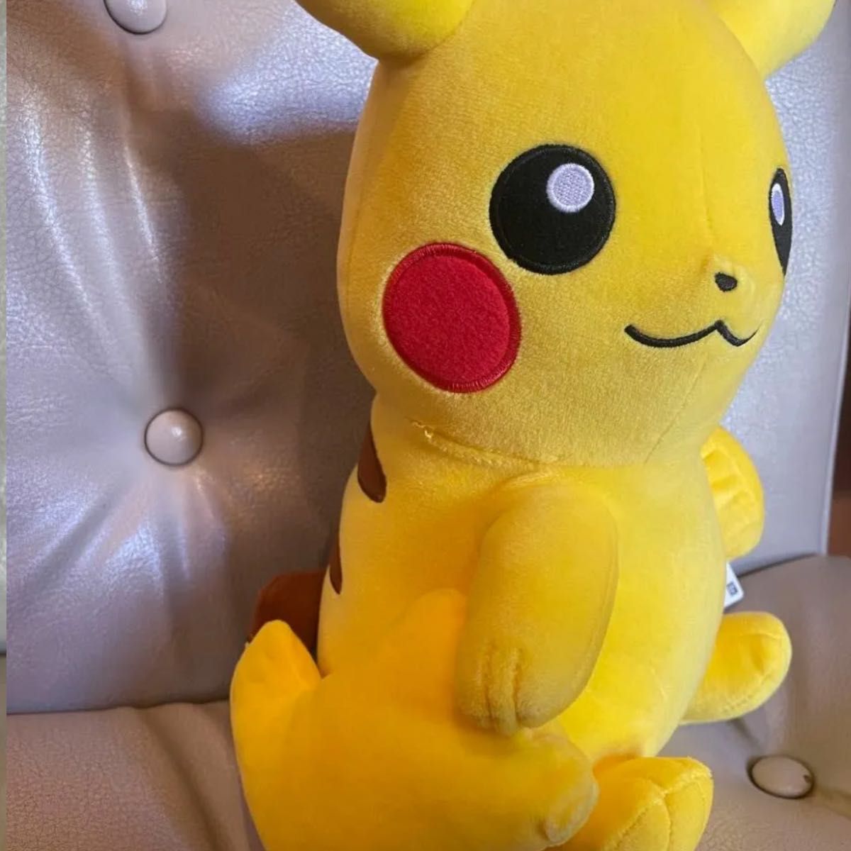 【新品タグ付き】ポケットモンスター もふぐっと しっぽみてみて！ぬいぐるみ　ピカチュウ　ぴかちゅう