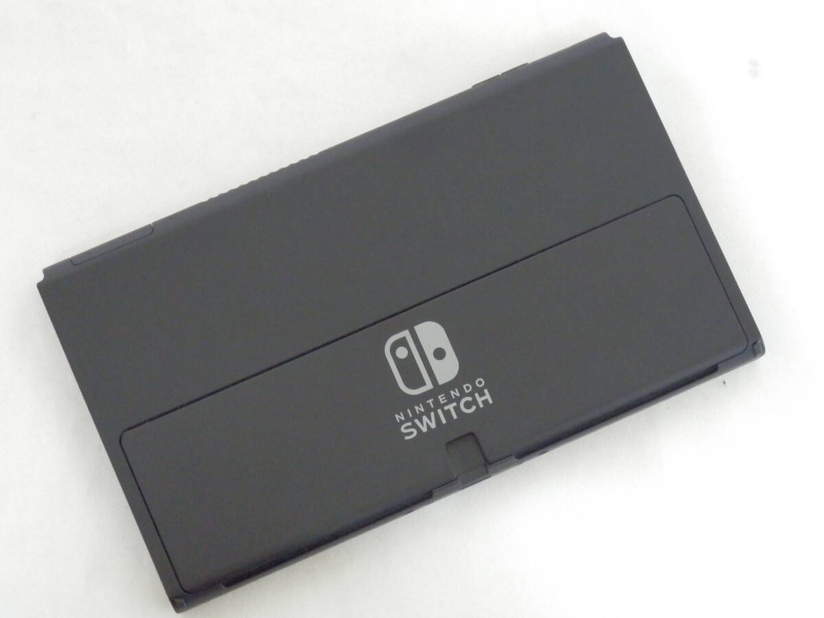 059D581D♪ Nintendo Switch スイッチ 本体 有機ELモデル Joy-Con(L)/(R) ホワイト 中古 動作OK_画像4