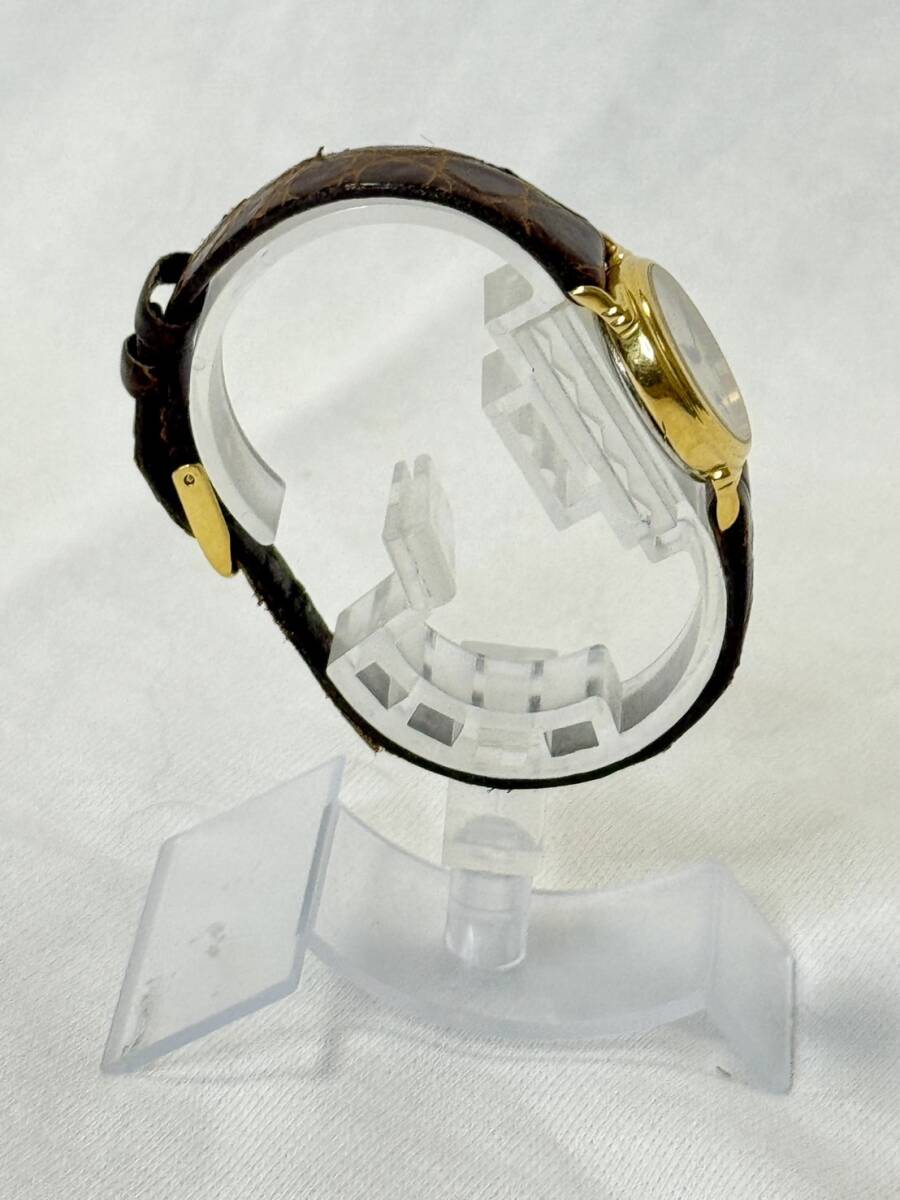 １円スタート CELINE セリーヌ 腕時計 D2903-3 クォーツ ホワイトシェル文字盤 動作未確認の画像4