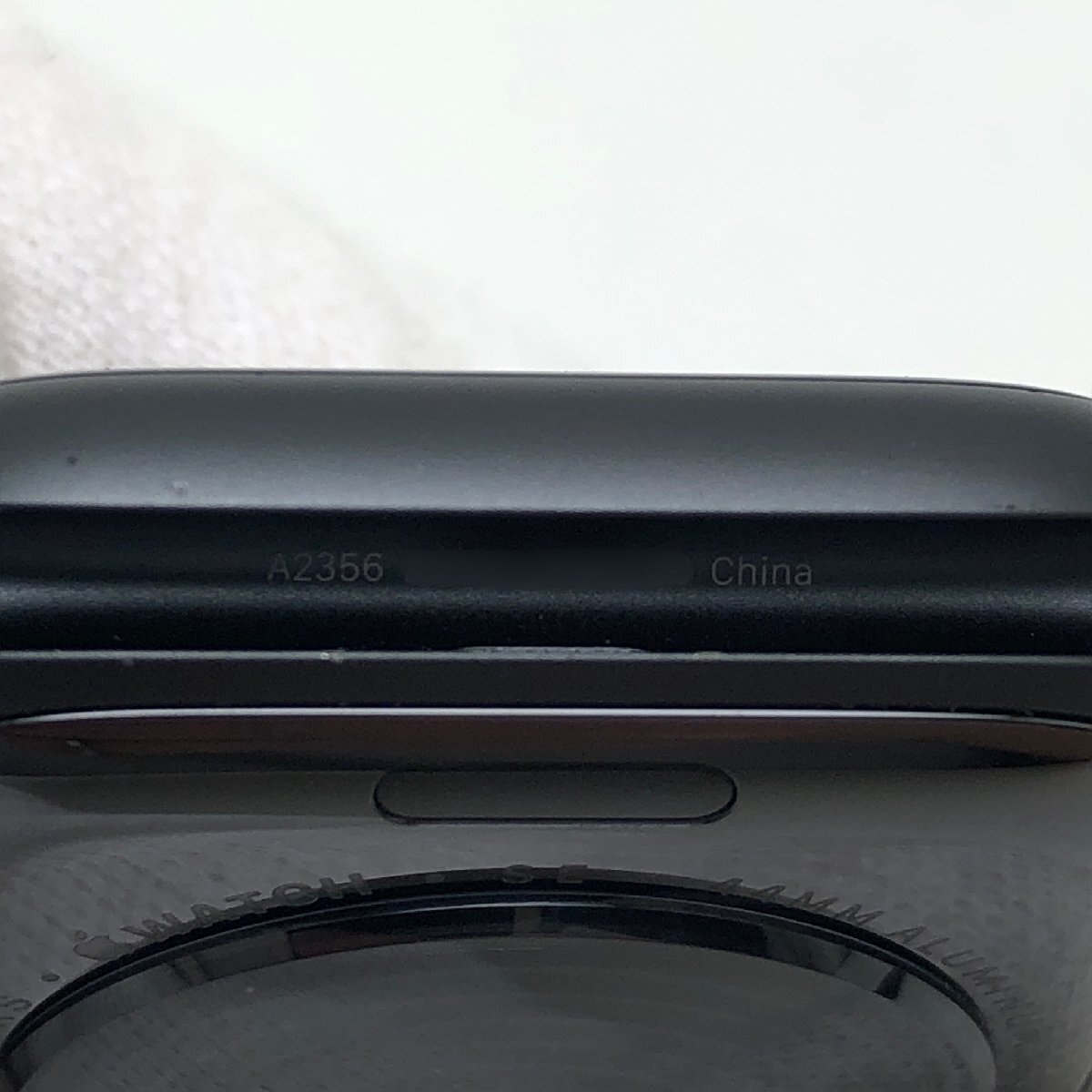 Apple Watch SE 第1世代 44mm GPS+Cellularモデル MYF02J/A アルミニウムケース バッテリー最大容量92％の画像7