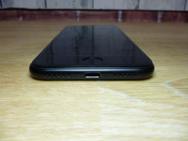 ★☆SIMフリー iPhoneSE2 128GB Black シムフリー アイフォンSE 2 第2世代 ブラック Apple【動作確認済】☆★の画像8