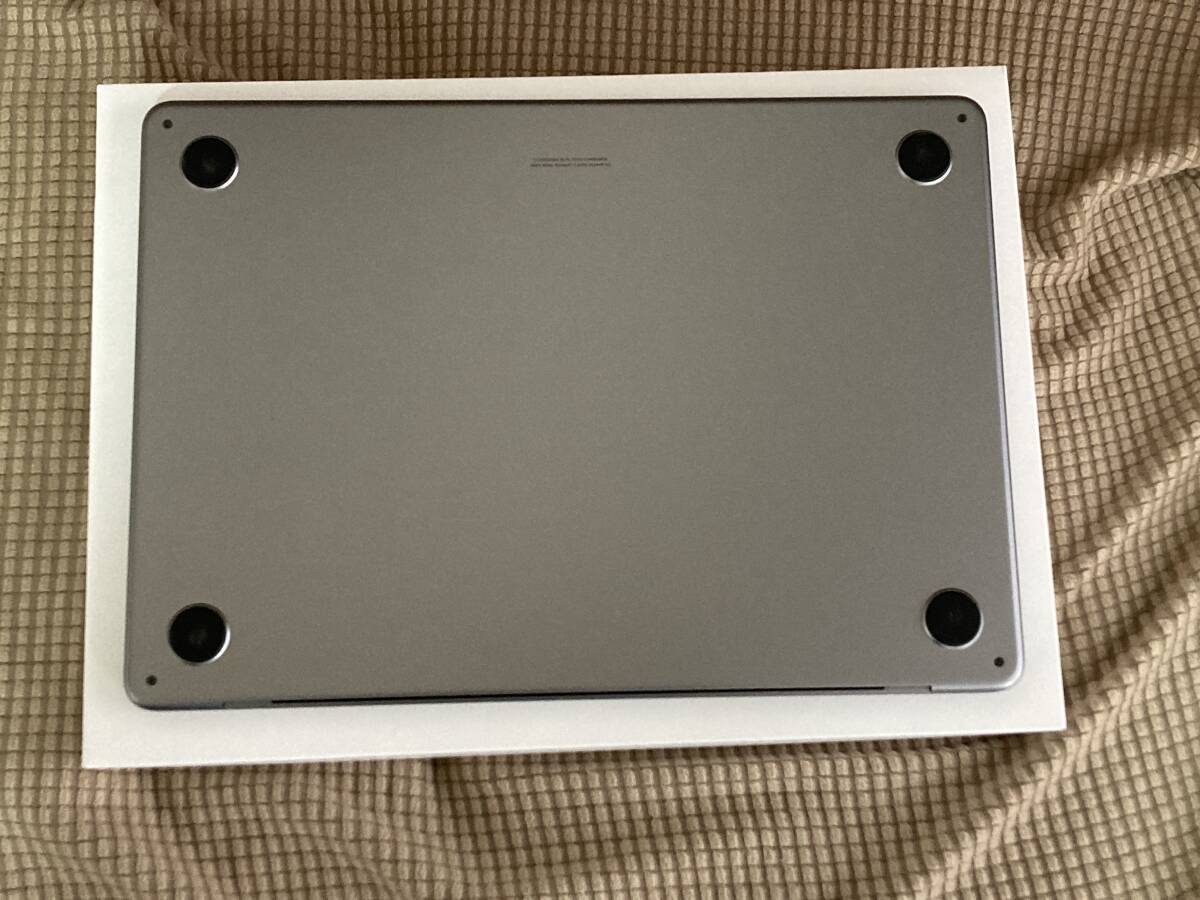 MacBook Air 2022 M2 A2681 MLXW3J/A 8GB/256GB スペースグレー の画像5