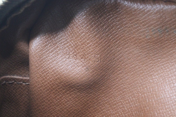  ルイヴィトン コンピエーニュ28 M51845 モノグラム ベタツキ 剥がれ有り セカンドバッグ クラッチバッグ LOUIS VUITTONの画像10