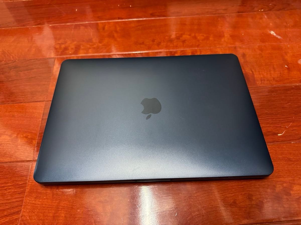 MacBook Pro 13インチ　M2 2022モデル　256GB