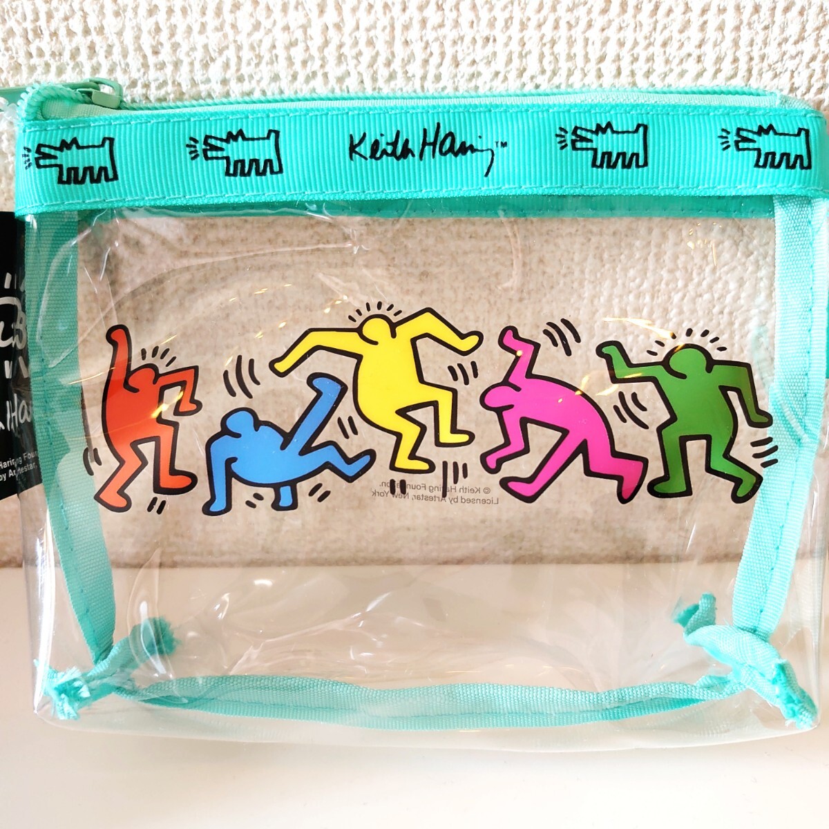 新品 未使用 Keith Haring キースヘリング クリア 台形 ポーチ 小物入れ ユニセックス 旅行 メイクポーチ bag ビニールクラッチバッグ の画像1