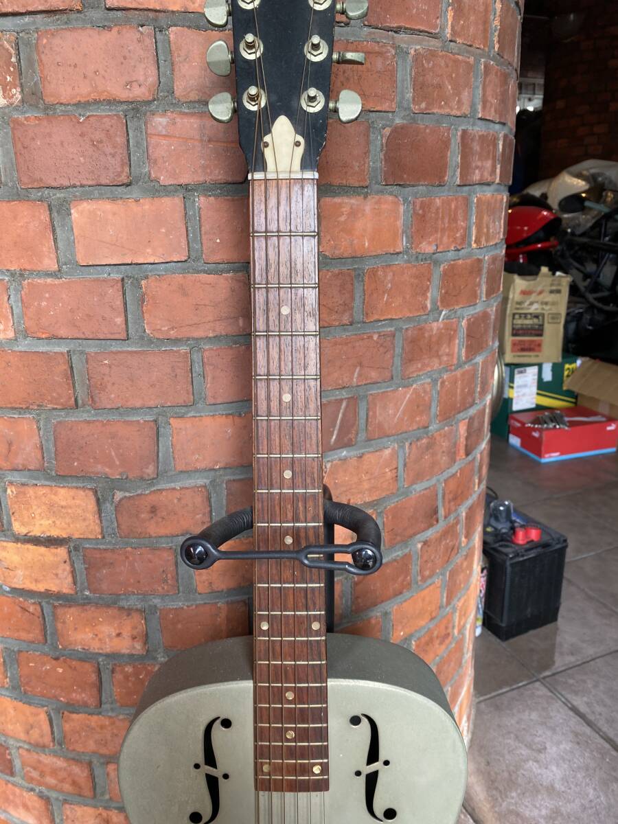 ビンテージドブロギター DOBRO スライドギター リゾネーター 古い 当時物 現状  弾いてよし飾ってよし ジャンク VINTAGE DOBROの画像4