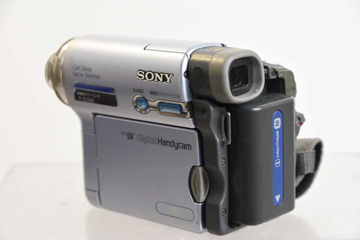 デジタルビデオカメラ SONY ソニー ハンディカム Handycam DCR-TRV22 Z1