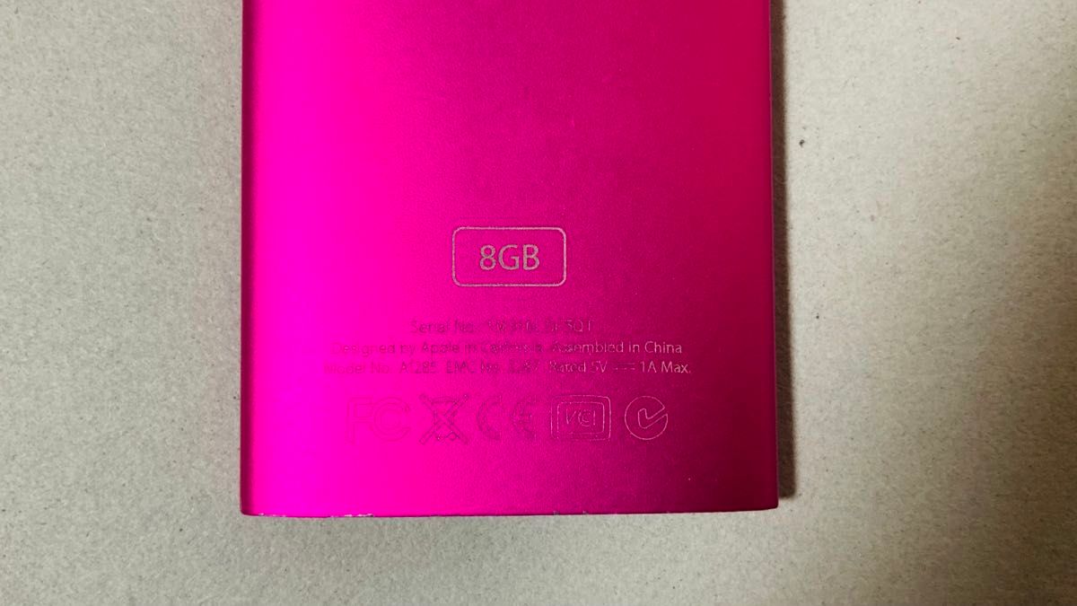 Apple iPod nano 第四世代　 8GB ピンク