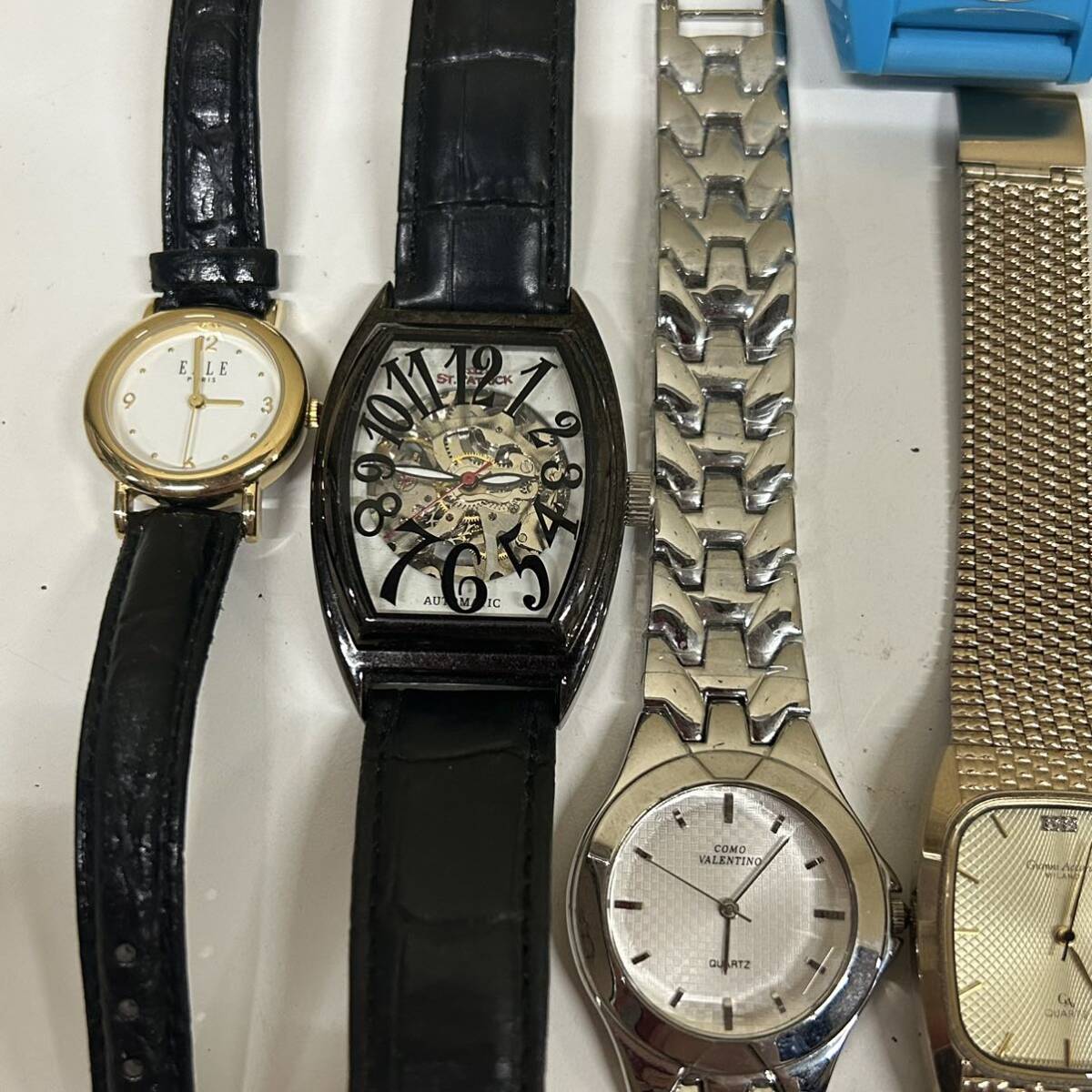 ● 【おまとめ33点】SEIKO CASIO CITIZEN TECHNOS ALBA ELLE ELGIN ENICAR ARMANIその他 メンズ レディース ジャンク品　1円スタート_画像5