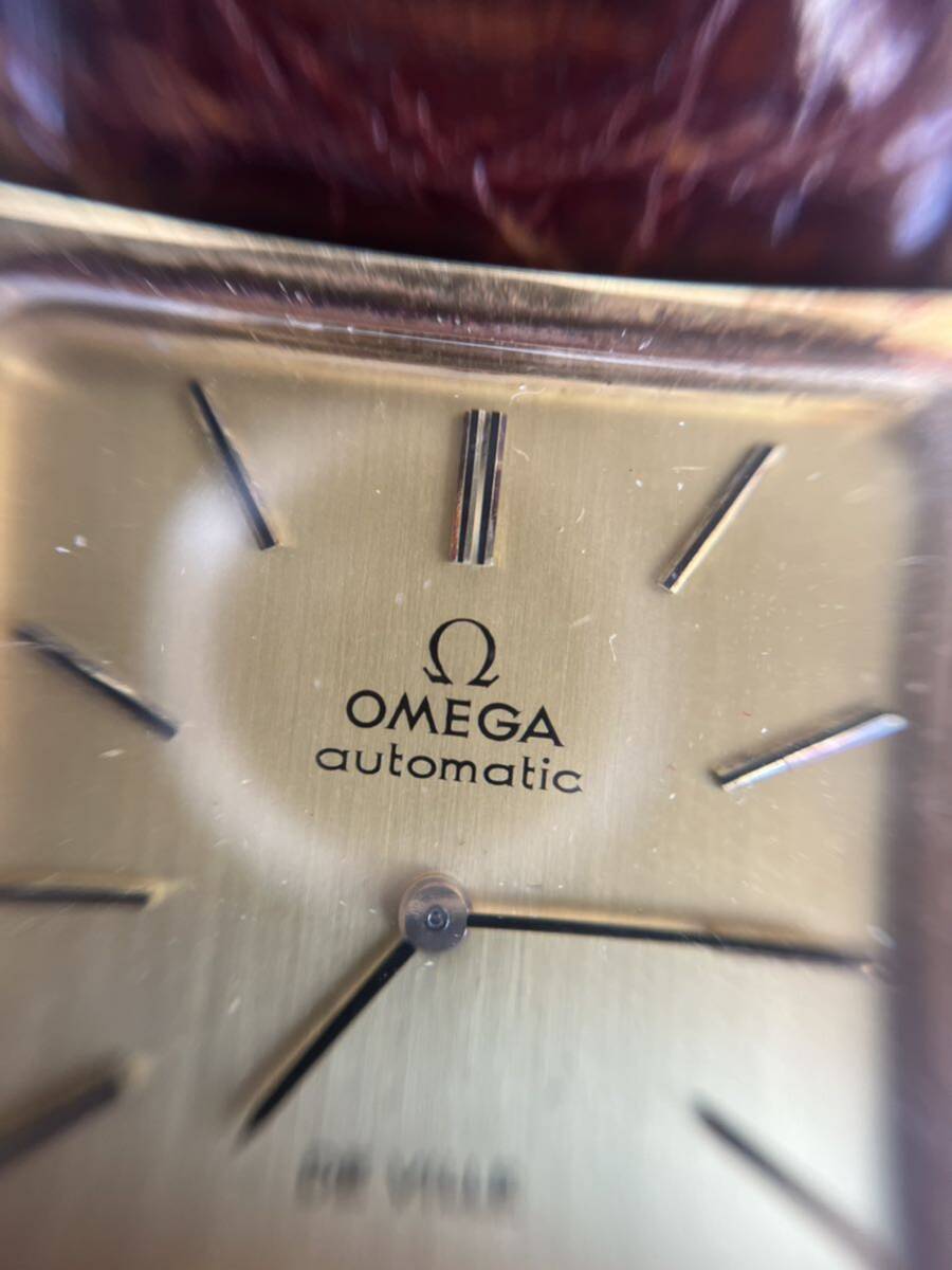 ■【稼働品】OMEGA Ω オメガ DE VILLE デビル automatic 自動巻き メンズ腕時計 スクエア ゴールド文字盤 純正ベルト レザー 尾錠の画像5