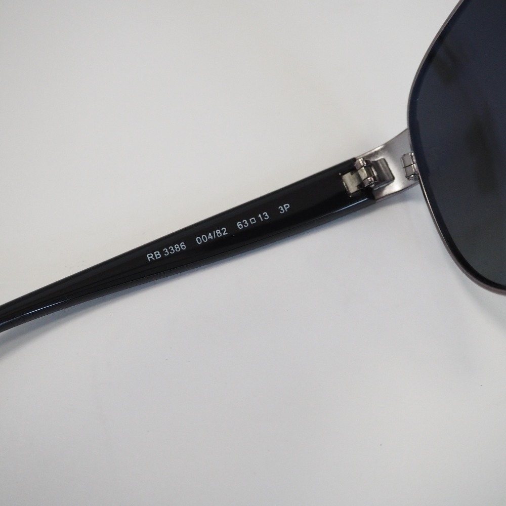 Th959932 レイバン サングラス RB3386 004/82 シルバー×ブラック ミラー加工 63□13 パイロット メンズ Ray-Ban 中古_画像7