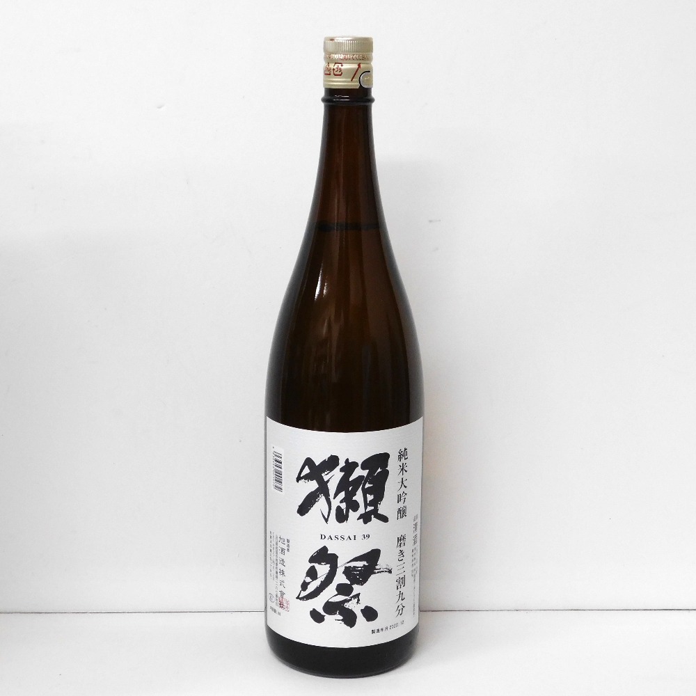 FtHn597331 日本酒 旭酒造　獺祭　純米大吟醸　磨き三割九分　1.8L　16度 16％ 1800ml 未開栓 お酒_画像3