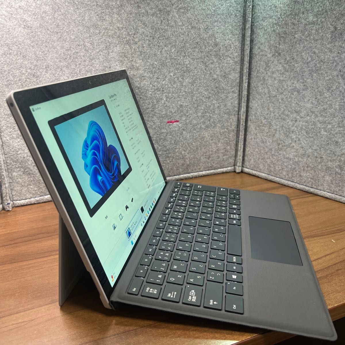 [美品]Surface Pro 5 1796 第7世代i5/SSD128G/8G