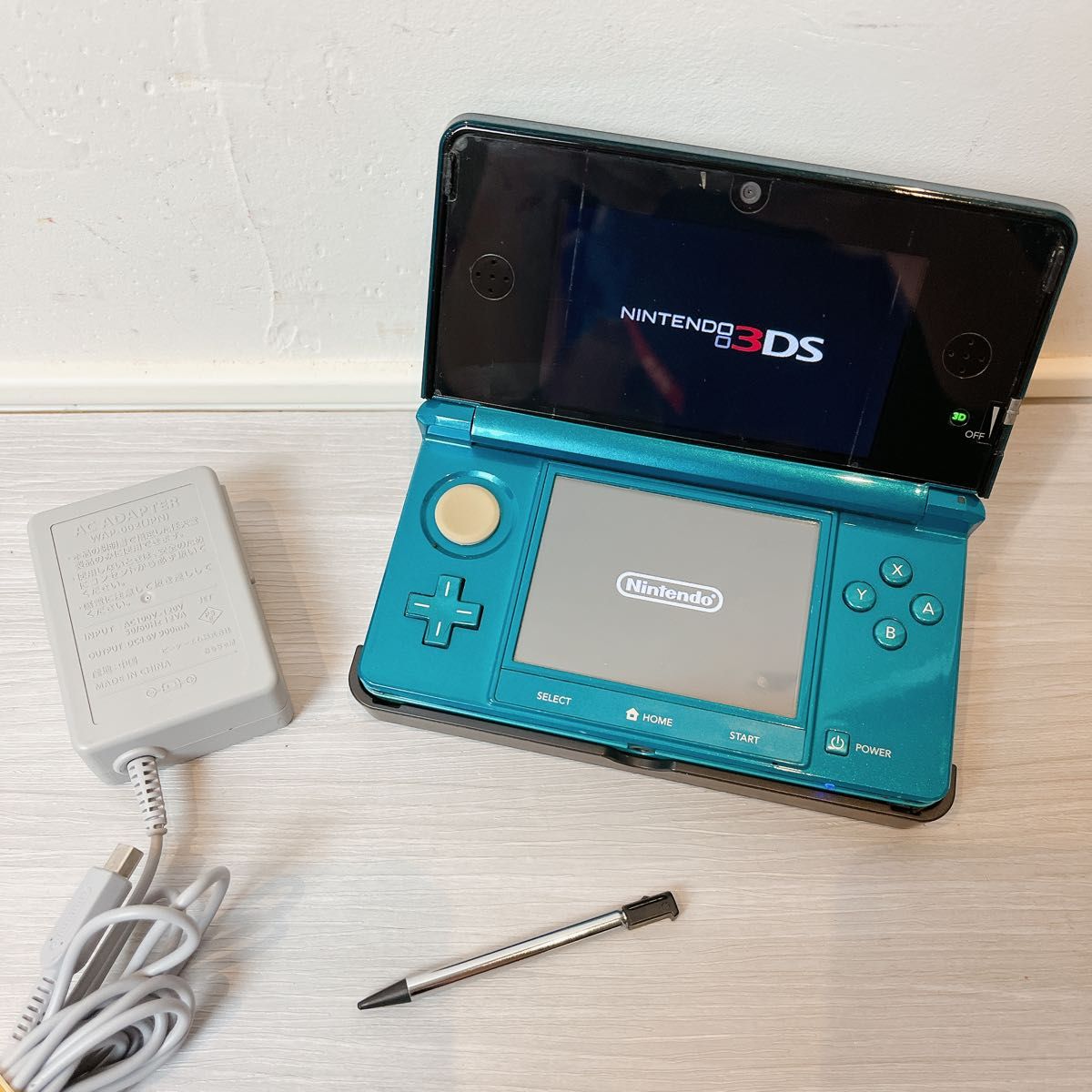 【美品】Nintendo ニンテントー 3DS ライトブルー 本体 任天堂 初期化済み