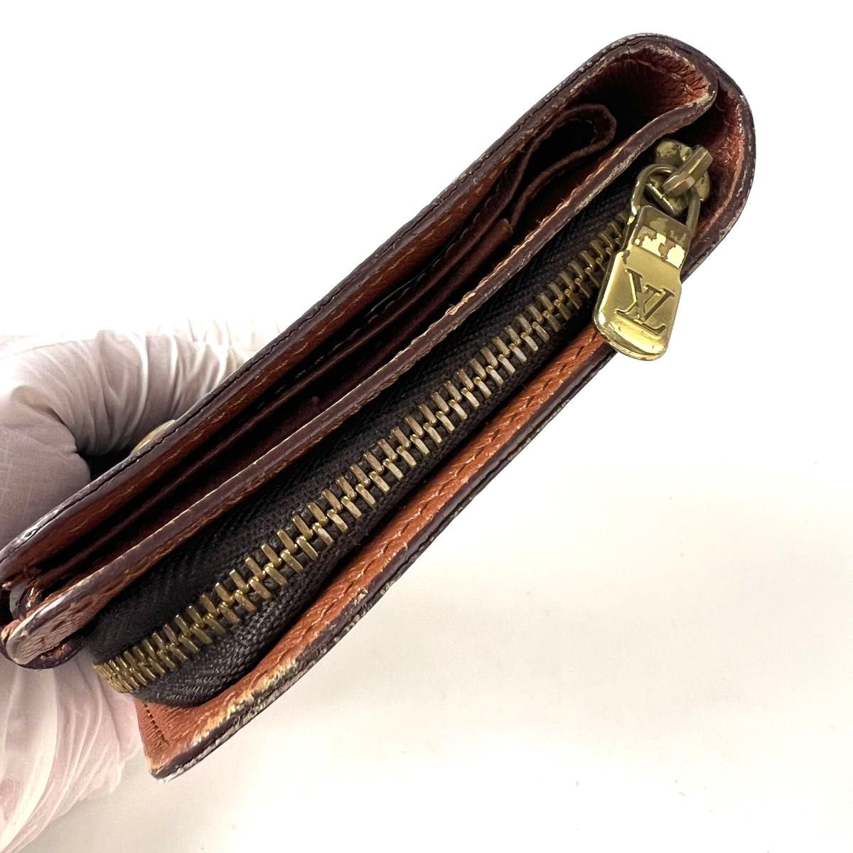 LOUISVUITTON  ルイヴィトン　モノグラム　コンパクトジップ　財布　 二つ折り財布　レディース　ブランド　正規品　中古品