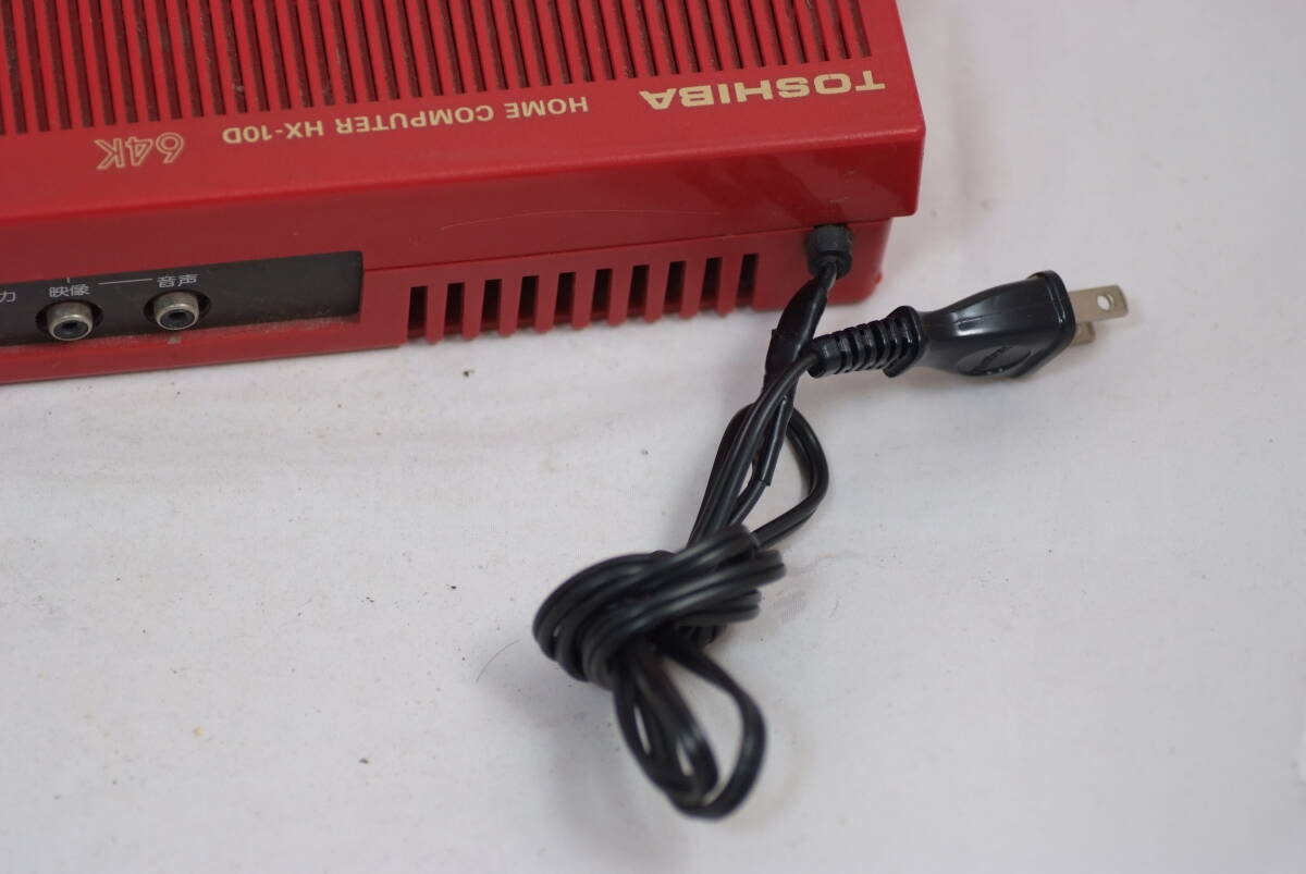  Toshiba (TOSHIBA)MSX персональный компьютер HX-10D PASOPIA IQ Paso Piaa красный цвет картридж. игра, Basic. пуск сделал.