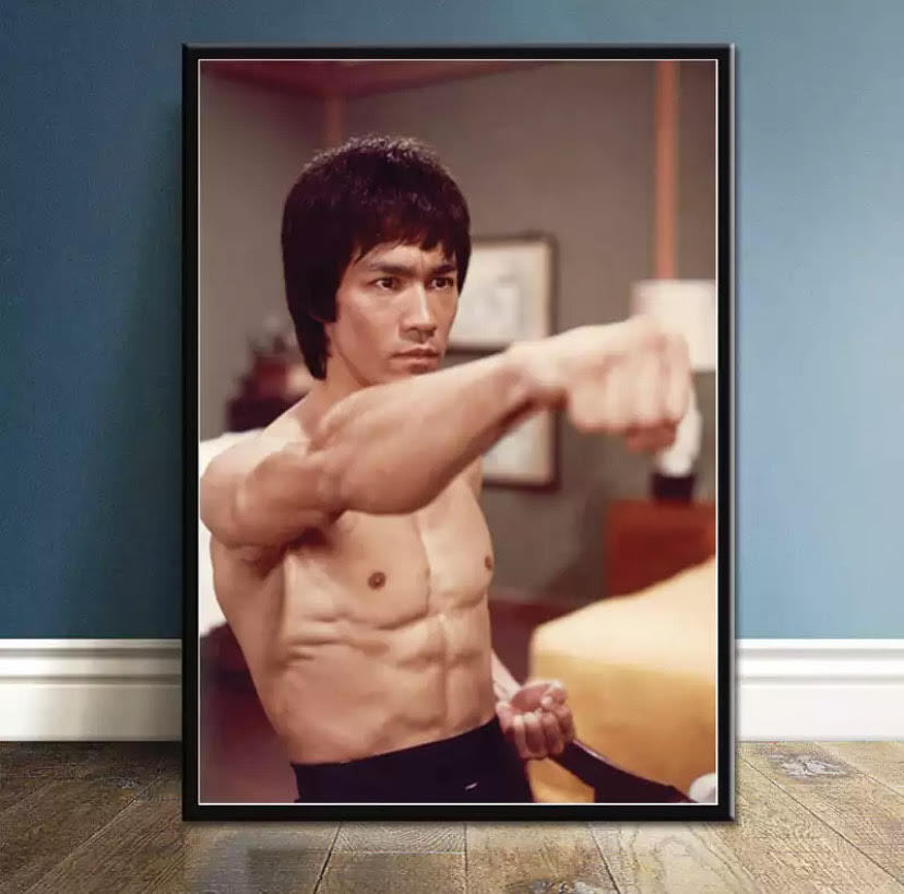 ブルースリー ポスター 70x50cm カンフー 武道 燃えよドラゴン グッズ 海外 雑貨 キャンバス 写真 アート Bruce Lee 4_画像1