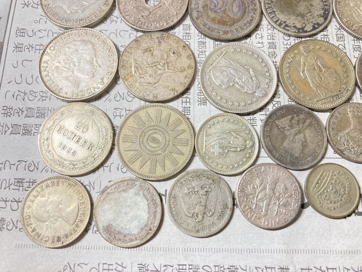 外国銀貨 まとめて21枚セット ニューギニア メキシコ 中国 フランス スイス 古銭 希少 レアコイン ヨーロッパ アジアの画像9