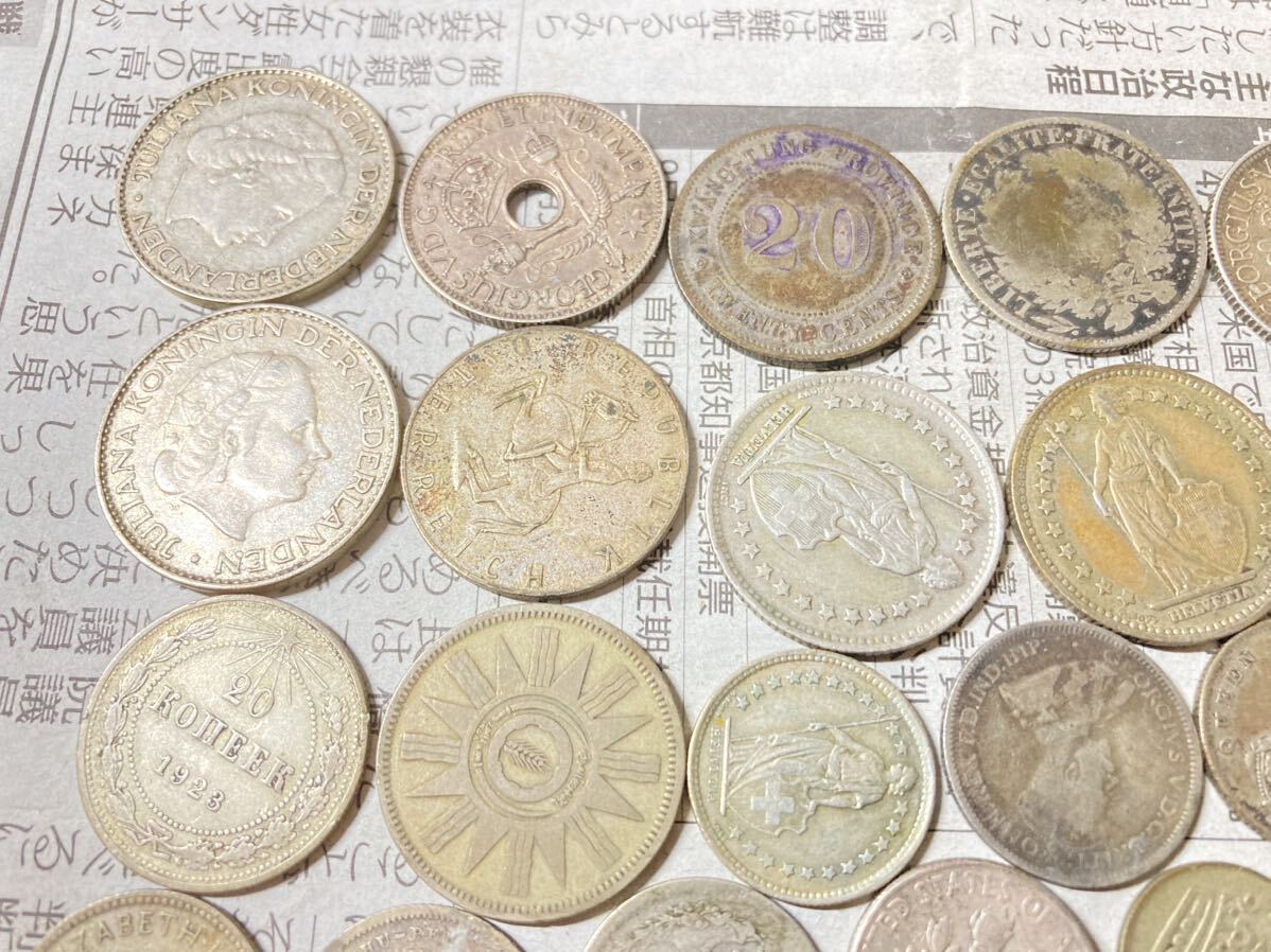 外国銀貨 まとめて21枚セット ニューギニア メキシコ 中国 フランス スイス 古銭 希少 レアコイン ヨーロッパ アジアの画像7