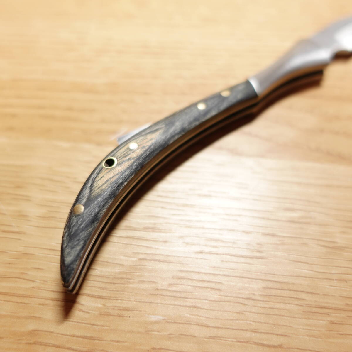 キャノン フォールディングナイフ 未使用 折りたたみナイフ ステンレス CANNON 全長約190mm 刃渡り約75mm 刃幅約19mm 刃厚約2-3mm 重さ50gの画像6