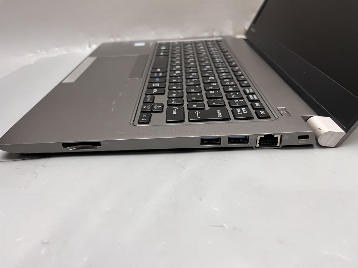 ★1円スタート★第8世代★東芝 dynabook R63/M Core i7-8550U 8GB★現状引き渡し★ストレージ/OS無★BIOS起動までの動作確認★_画像2