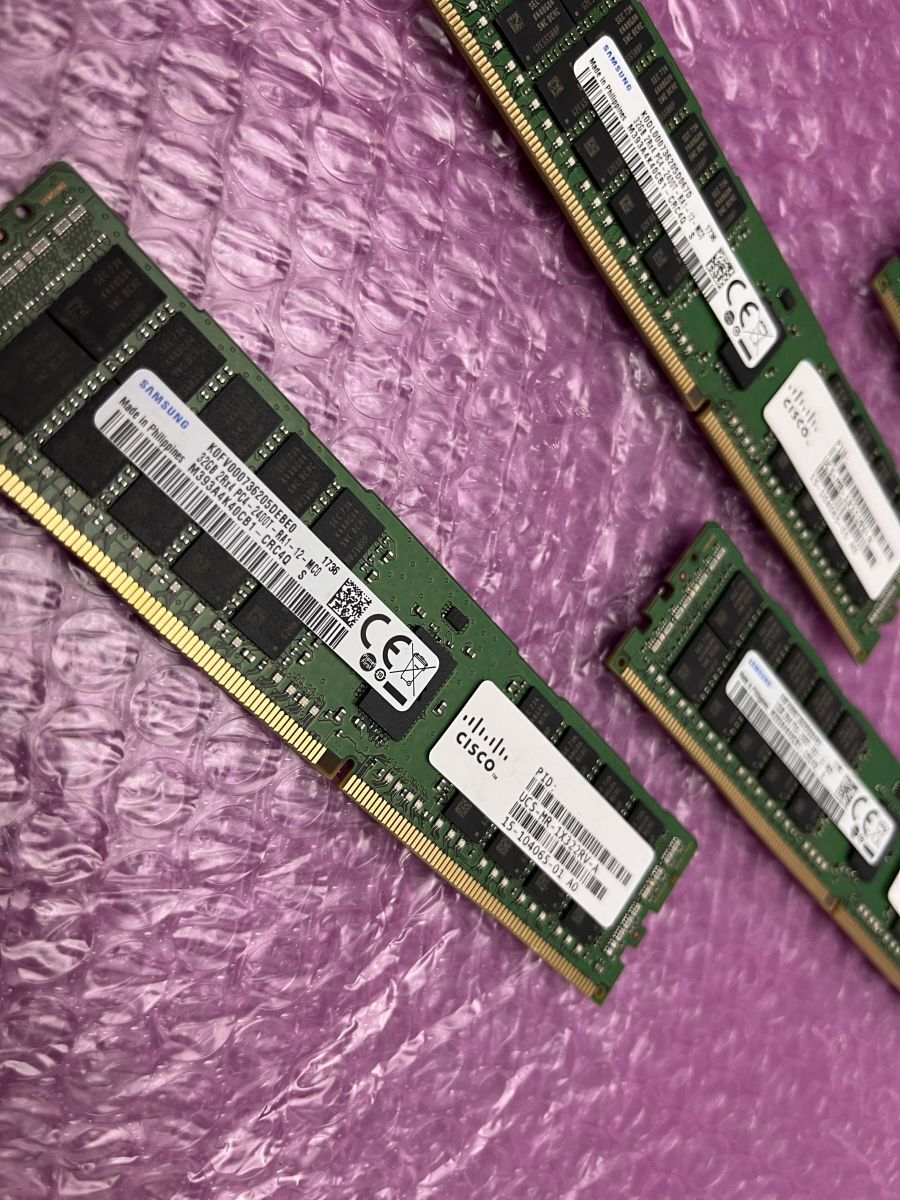 ★サーバー用メモリ★合計128GB 32GBx4枚セット SAMSUNG 32GB 2Rx4 PC4-2400T-RA1-12-MC0★現状引き渡し★の画像2