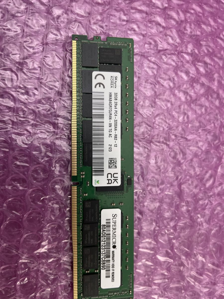 ★サーバー用メモリ★4枚セット合計128GB Sk Hynix Korea 32GB 2Rx4 PC4-3200AA-RB2-12★現状引き渡し★動作未確認★_画像4