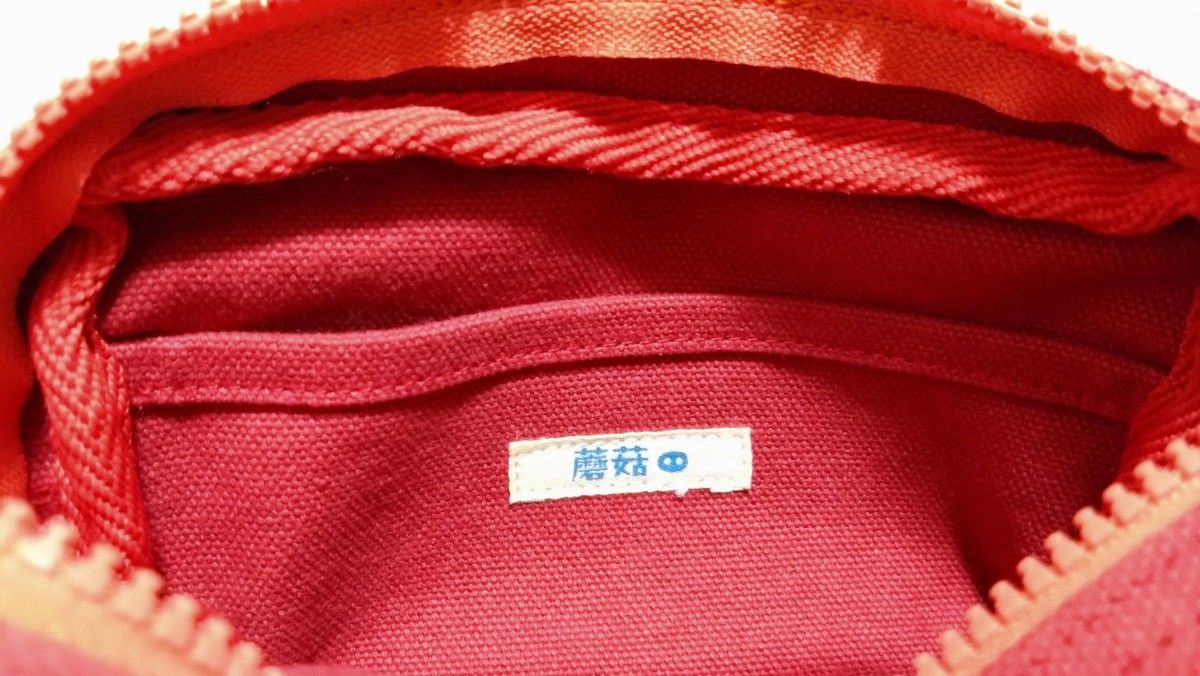 台湾雑貨　帆布ポーチ　菇 MOGU　モグ　ピンク