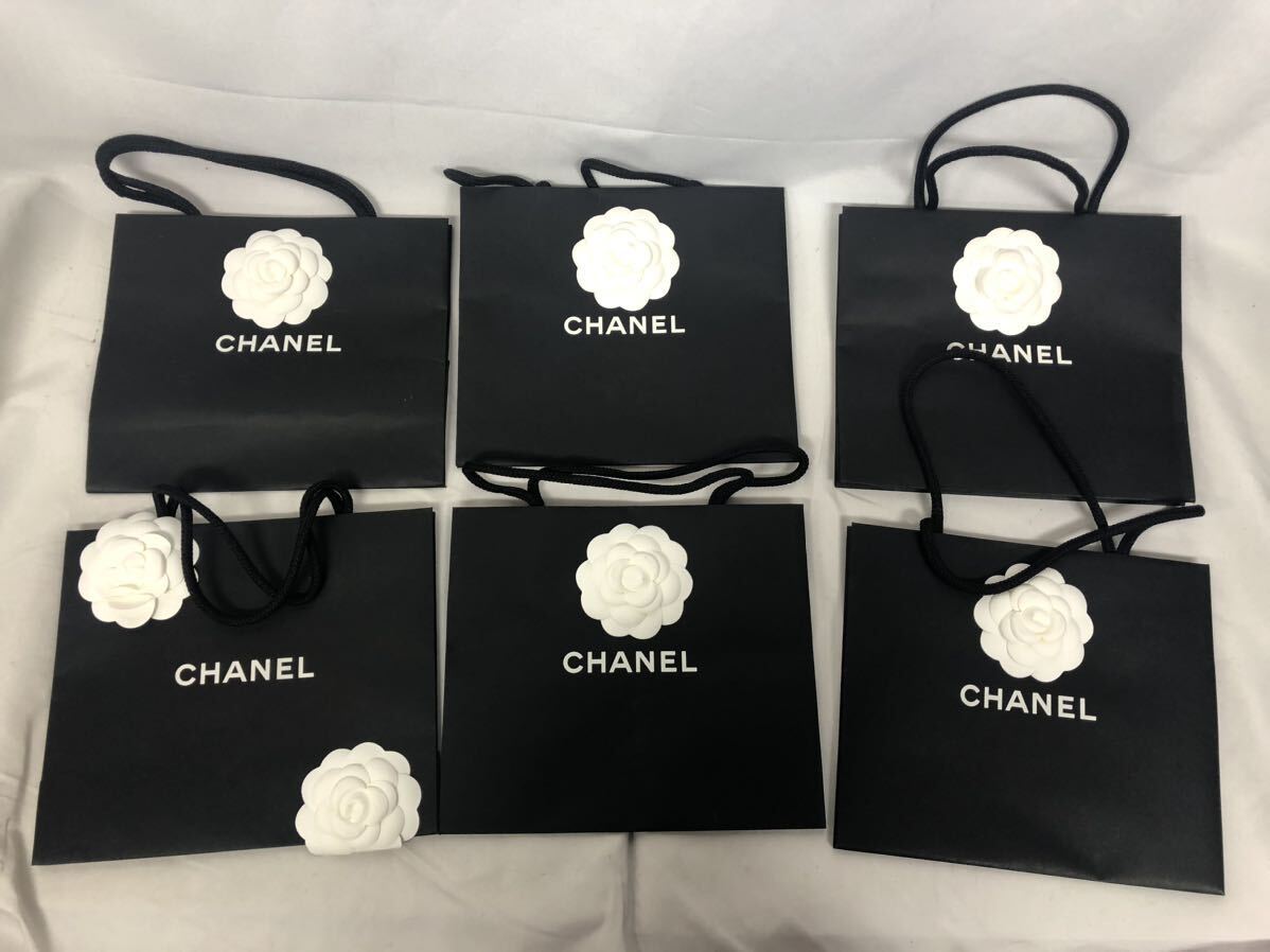 シャネル　CHANEL 美品　カメリア付き　小物用　アクセサリー用　箱　BOX ケース　ショッパー　ショップ袋 紙袋 19個セット　おまとめ_画像4