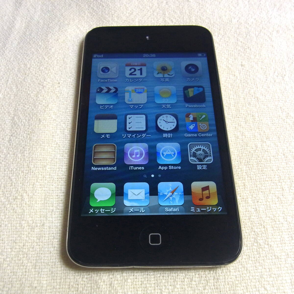 動作OK Apple【iPod touch 8GB】第4世代／MC540J/A1367／アップル／携帯／Wi-Fi／Bluetooth／Mac／音楽