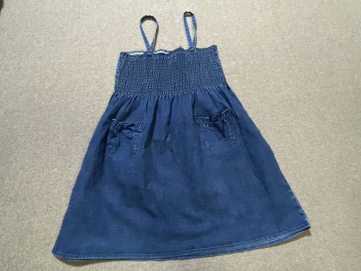 激安! GAP KIDS ギャップ キッズ 女の子 シンプル ストレッチ加工 デニム ワンピース ノースリーブ 定番 110/AS_画像1