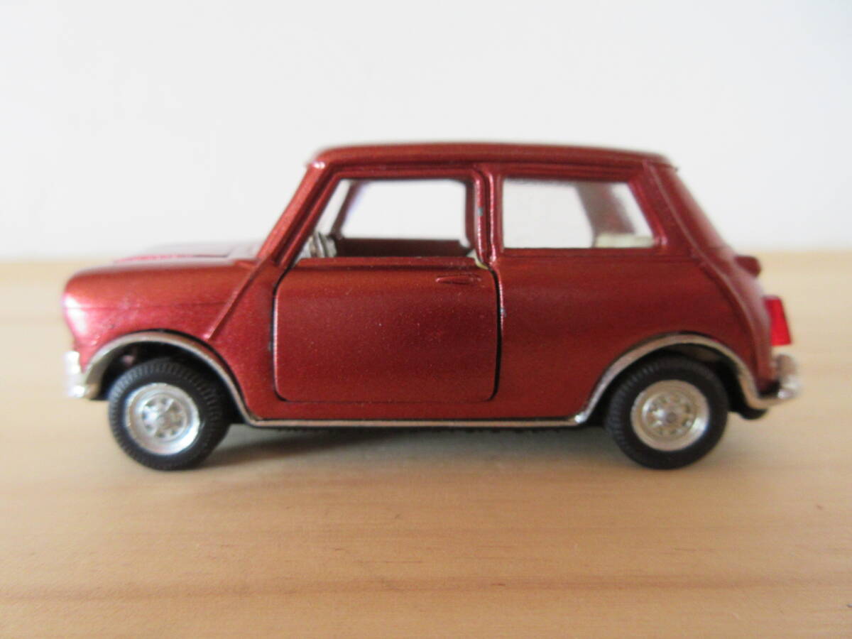 ★絶版昭和のミニカー！超激安スタート！★ 1/43 AUTO PILEN MINI COOPER Mk3 ～現状品～の画像6