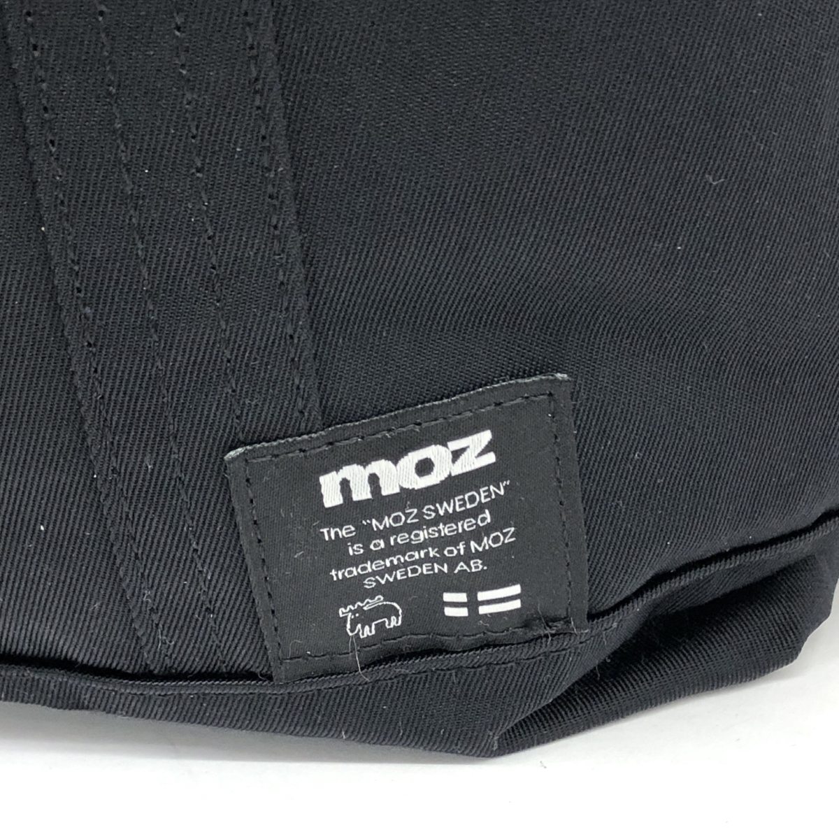 良好◆MOZ モズ ラージトートバッグ◆ZZCI-09A ブラック ナイロン 北欧 ユニセックス bag 鞄_画像6