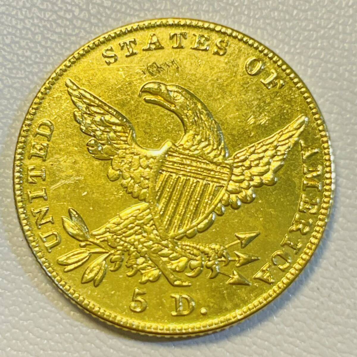 アメリカ 硬貨 古銭 自由の女神 1834年 ハクトウワシ 13の星 13の州 イーグル 矢 オリーブの枝 コイン 重4.52g 金貨 _画像2