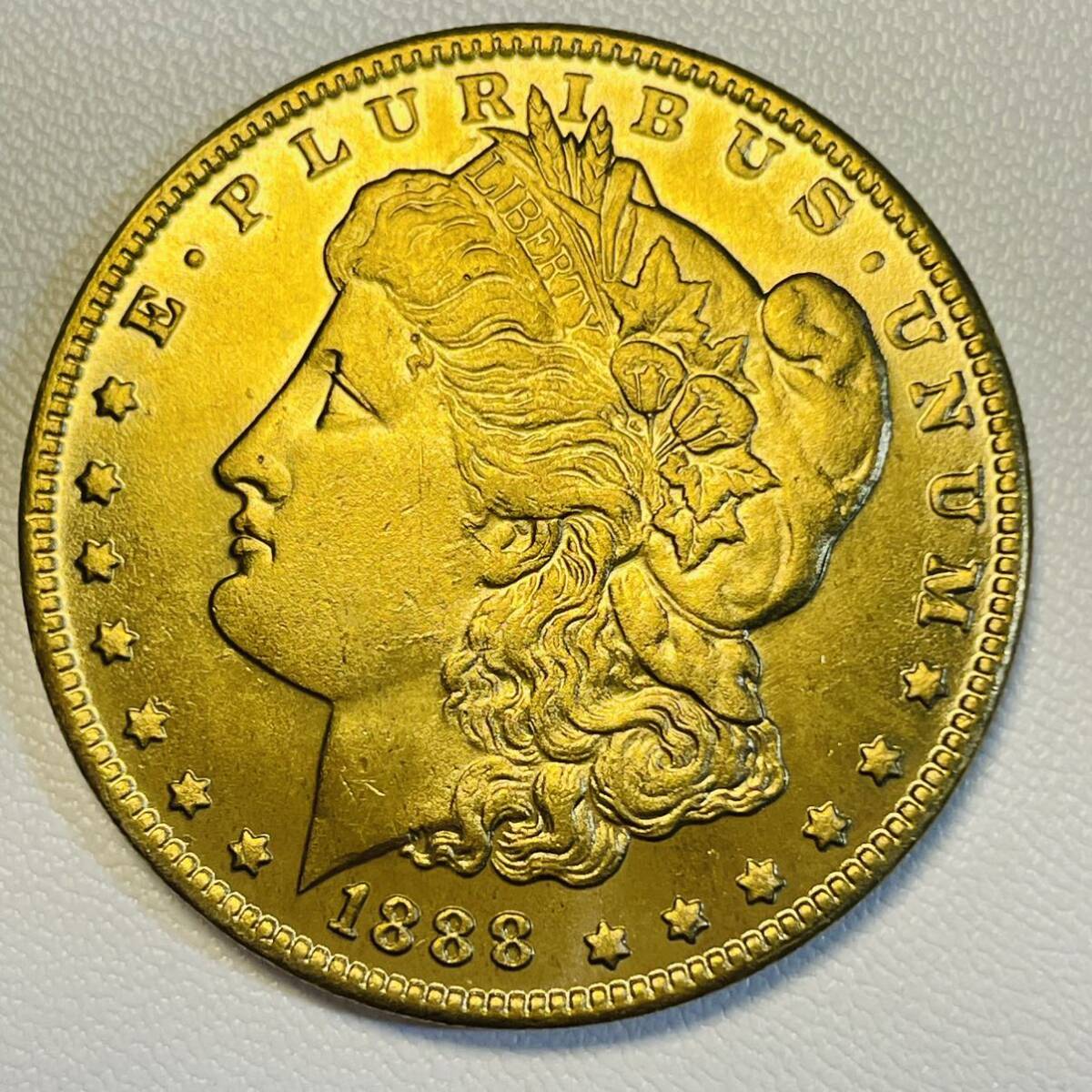 アメリカ 硬貨 古銭 自由の女神 1888年 リバティ イーグル モルガン 13の星 コイン 重21.71gの画像1