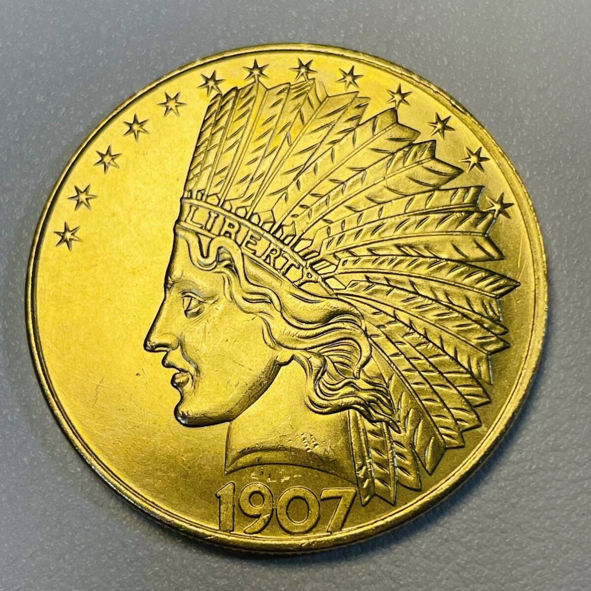 アメリカ 硬貨 古銭 インディアン人像 1907年 イーグル リバティ ドル 記念幣 コイン 重21.63gの画像1