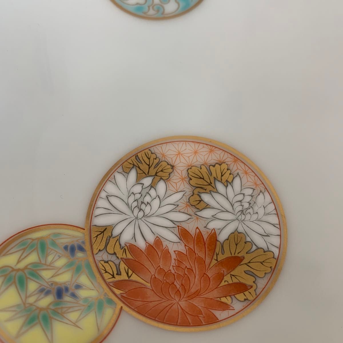 有田焼 深川製磁 寿赤絵 6号鉢と小鉢3個セット|Yahoo!フリマ 有田焼 深川製磁 寿赤絵 6号鉢と小鉢3個セット|Yahoo!フリマ