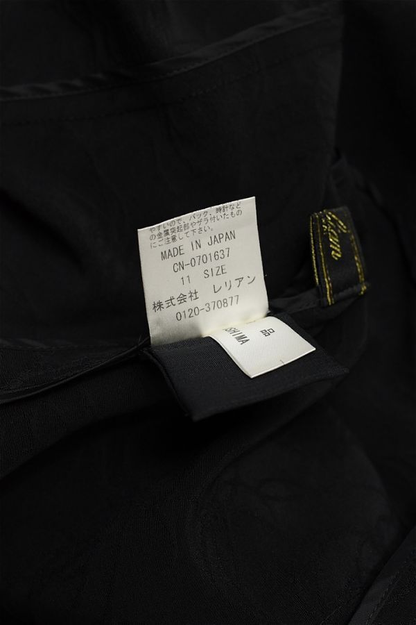 W104/美品 Leilian ノーカラージャケット 薄手 総柄 花柄 3つボタン シルク混 フリル 11 L 黒_画像8